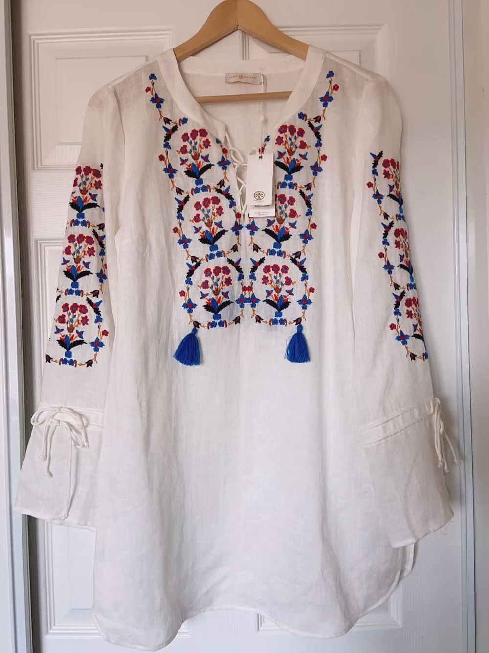 NWT Tory Burch White Embroidered Wildflower Linen Tunic Blouse